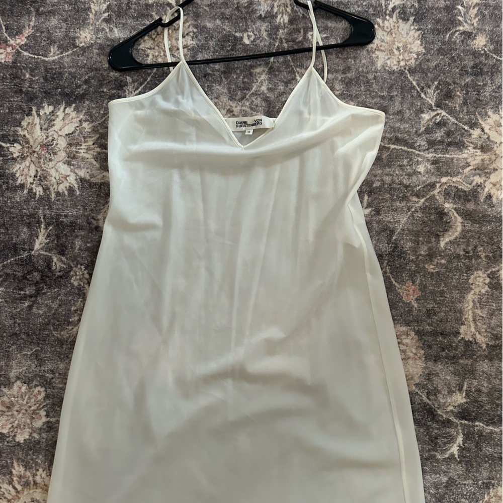 Diane Von Furstenberg Cream V-Neck Slip Dress, XS